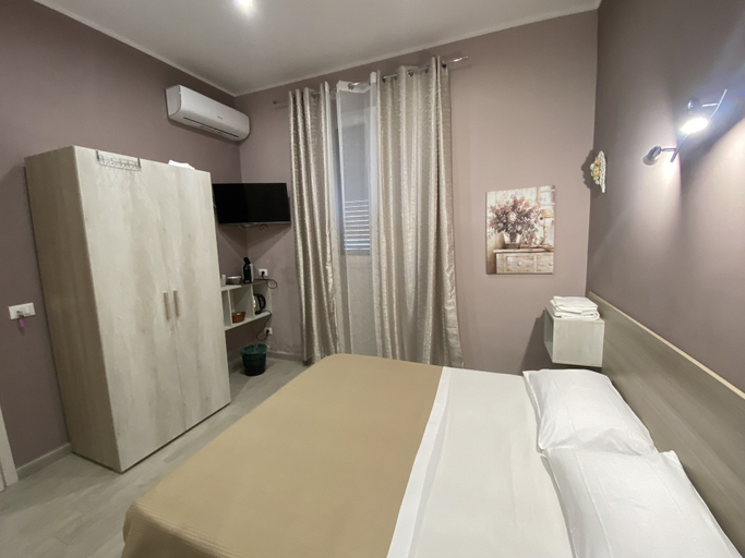 Bedroom 4, A CASA DA CHIARA, Palermo