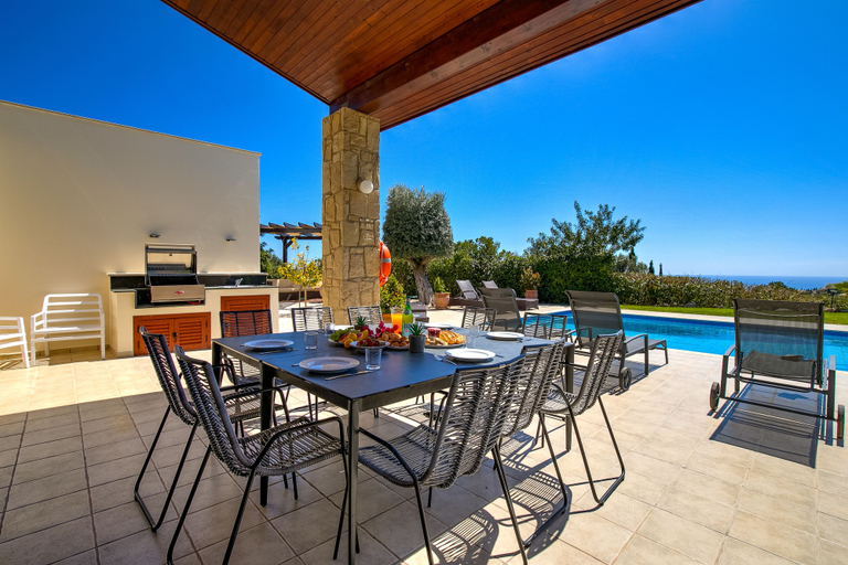 Food & Drinks 5, Villa Calantha 93 Aphrodite Hills