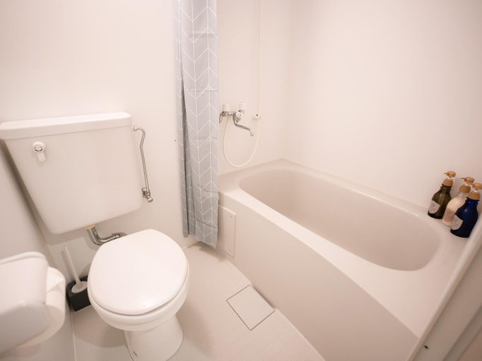 Bathroom 1, KARCHIBE ISHIGAKI, Ishigaki