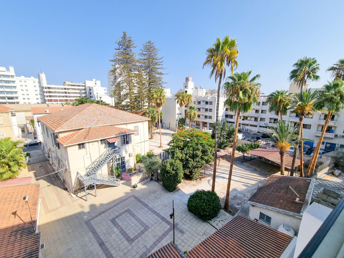 Exterior & Views, Seaside Elegance Retreat, Larnaca