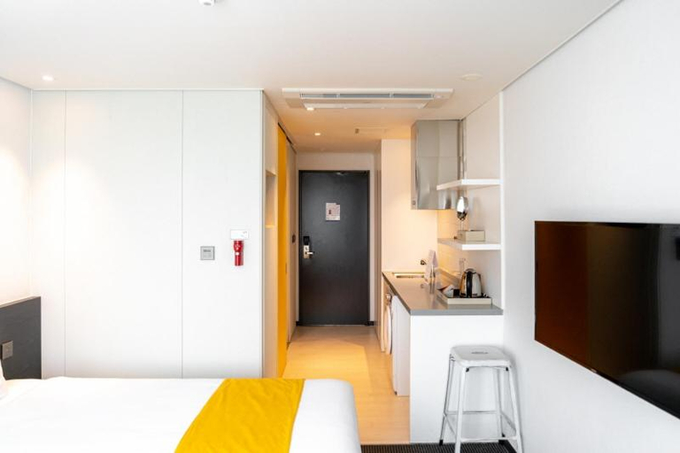 Bedroom 4, Seogwipo Hills Hotel, Seogwipo