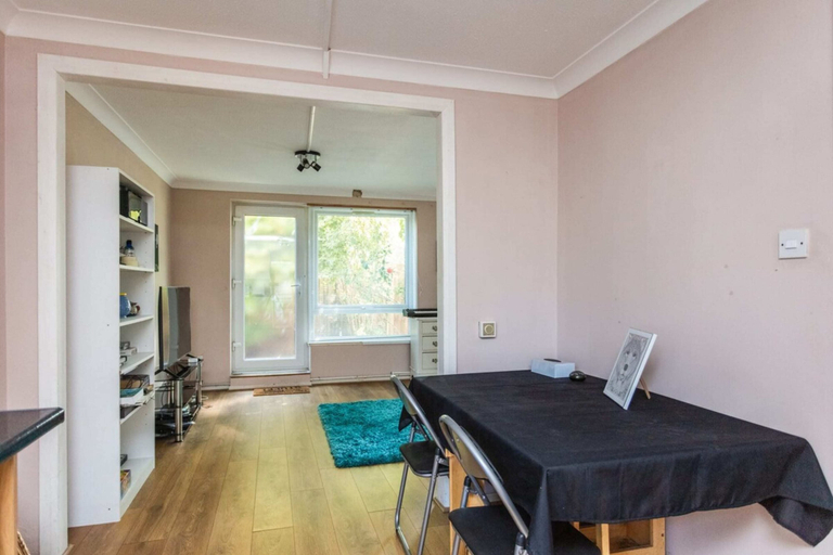 Others 3, Spacious 2BD House W/private Garden - Kennington!, London