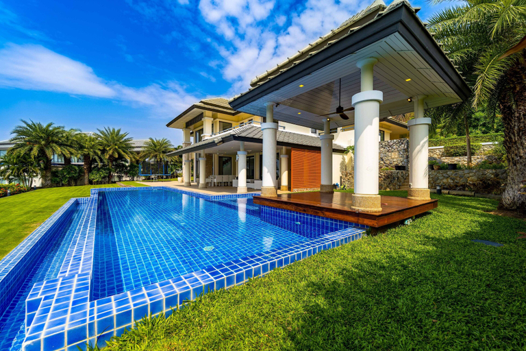 Sport & Beauty 2, Luxury Mansion On Golf Course - BMG5, Hua Hin