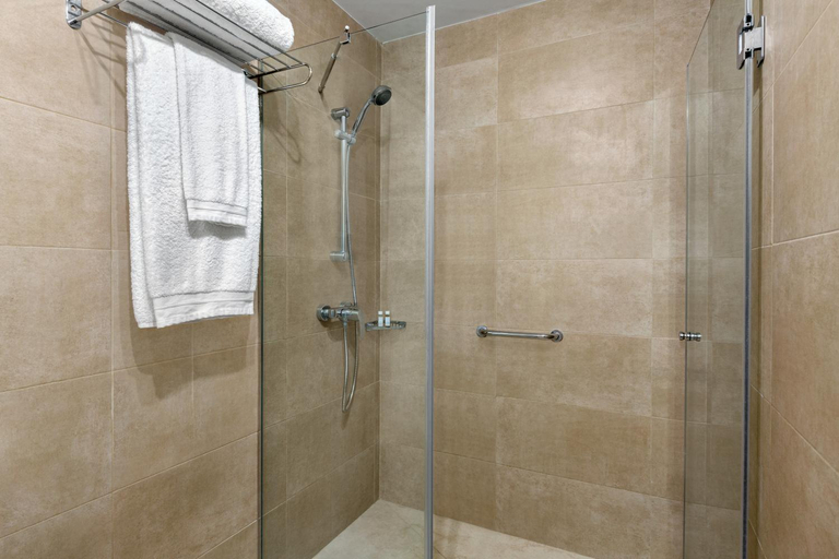 Bathroom 5, Wyndham Residences Tenerife Golf del Sur, Santa Cruz de Tenerife