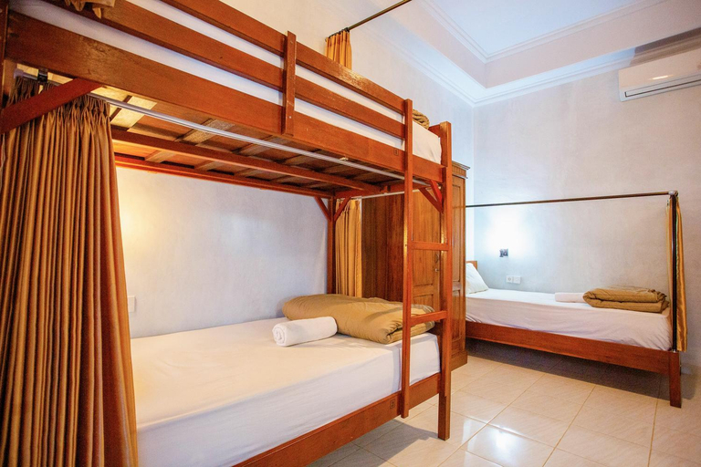 Bedroom 3, Kamasanti Hostel By Reccoma, Klungkung
