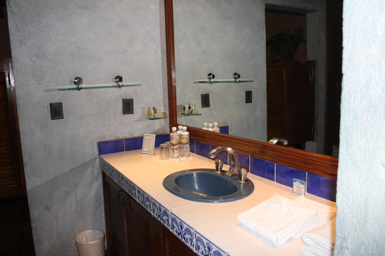 Bathroom 3, La Plaza de Tequisquiapan, Tequisquiapan