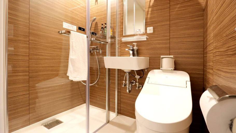 Bathroom 5