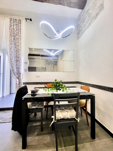 Food & Drinks 2, La Casa di Pegli 21r, Genova