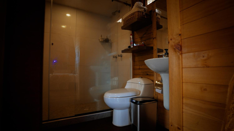 Bathroom, ANUK CHOCONTA, Chocontá