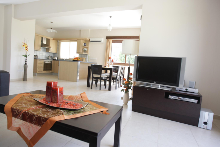 Others 2, Three Bedroom Villa with private pool and landscaped garden