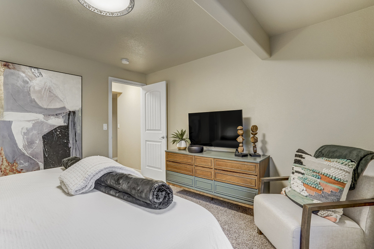 Bedroom 3, Mountainview Marvel, El Paso