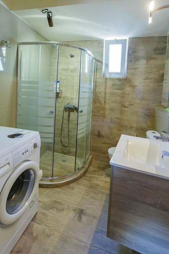 Bathroom 3, Villa Vienna Mountain Resort 15 Minutes from Sea, Crete