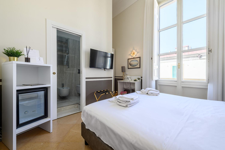 Bedroom 4, Residenza Molinari Suite&Rooms, Napoli