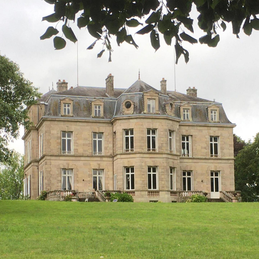 Others 5, Chateau les Villettes, Haute-Vienne