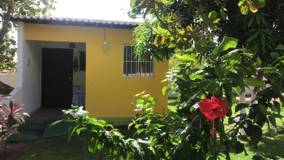 Exterior 6