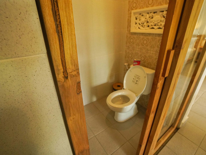 Bathroom 4