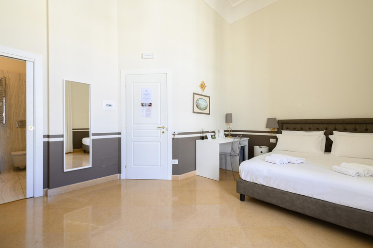 Bedroom 3, Residenza Molinari Suite&Rooms, Napoli