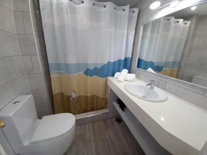 Bathroom, Los Barqueros 9 by Best Holidays Fuerteventura, Las Palmas