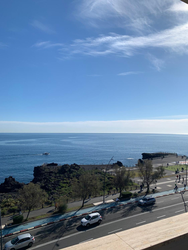 Others 4, Suite Sul Mare, Catania