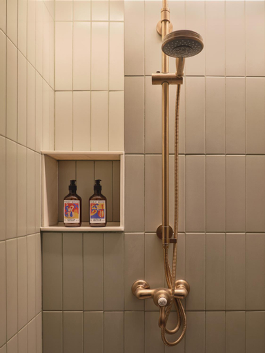 Bathroom 4