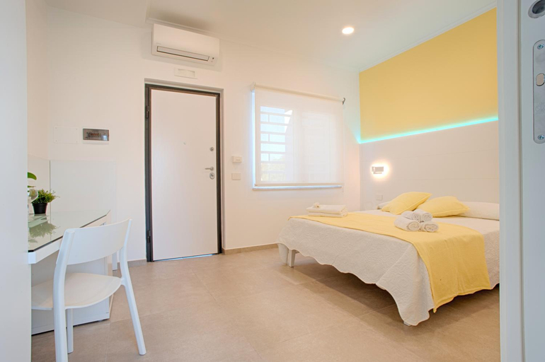 Others 5, Collatina Suites, Rome