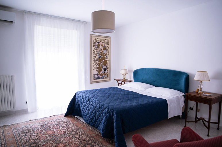 Bedroom 2, Miro B&B, Bari