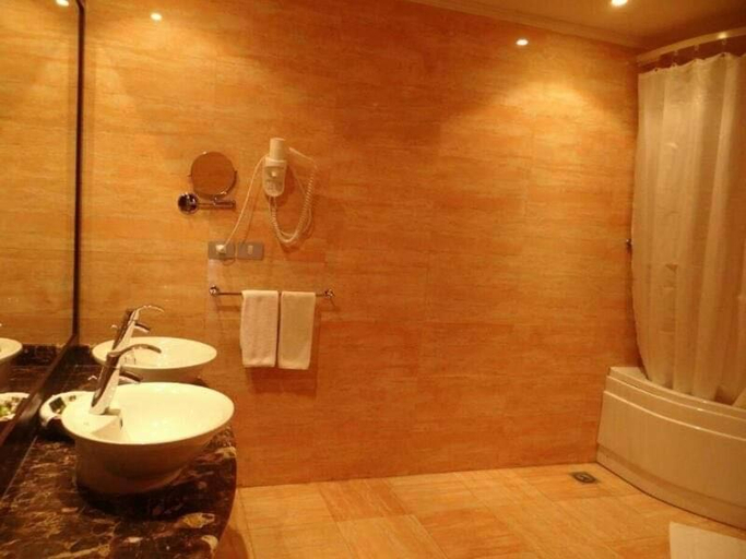 Bathroom 4, Patio suite, Porto marina, El Alamein
