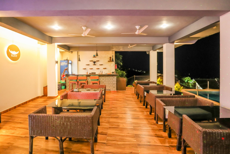 Food & Drinks 4, Saalak Lite Eliot Exotica, Kangra