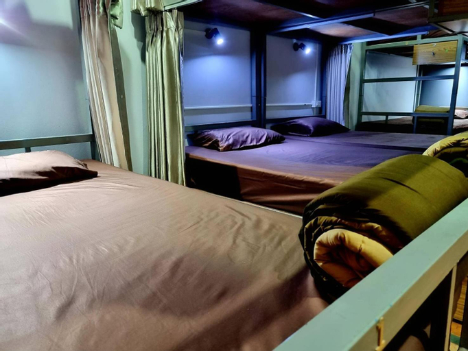 Bedroom 19