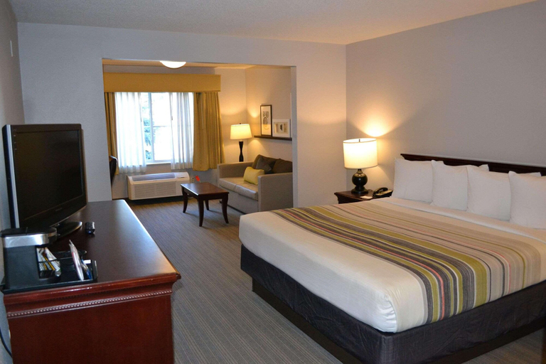 Bedroom 3, Country Inn & Suites by Radisson, Gurnee, IL, Lake