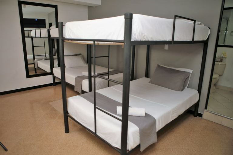 Bedroom 2, Hotel Natural Medellin, Medellín