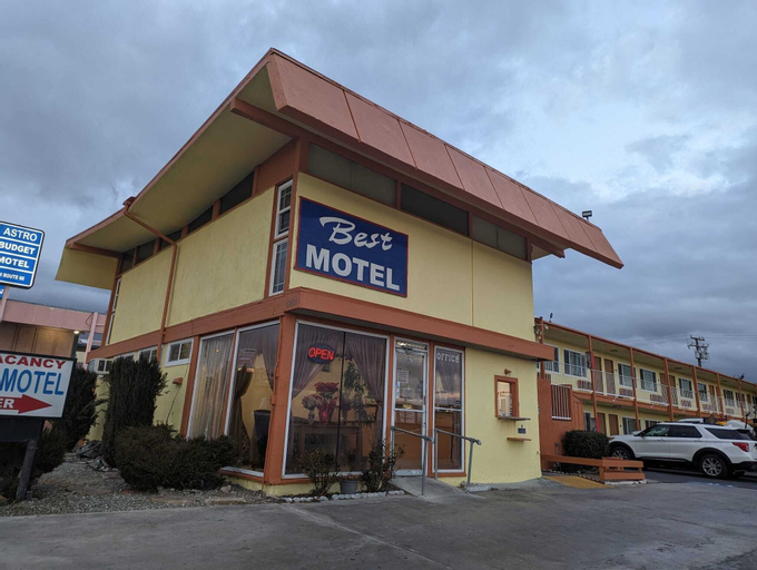Best Motel, San Bernardino