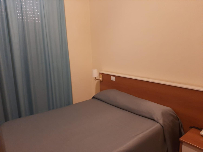 Bedroom 3, Diva Hotel, Florence