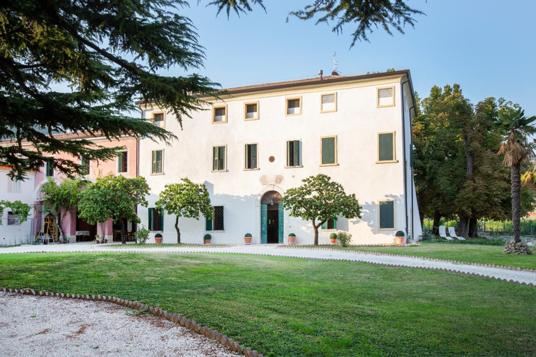 Villa Guarienti Valpolicella, Verona