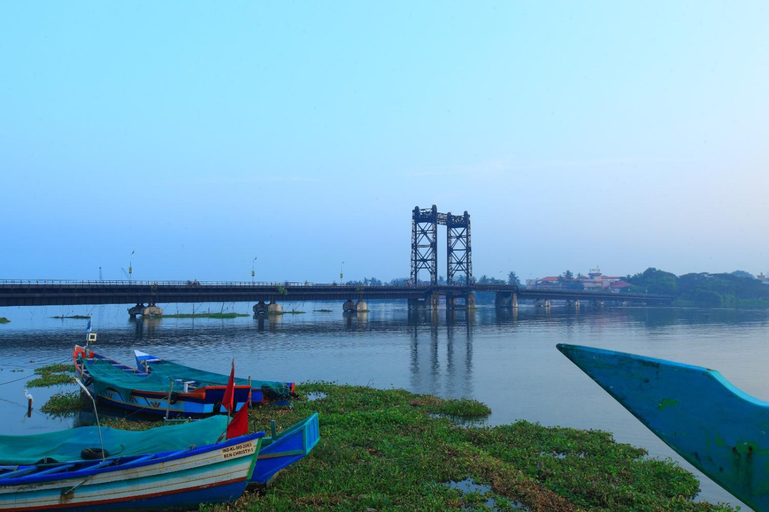 Others 5, RAAS RESIDENCY, Ernakulam