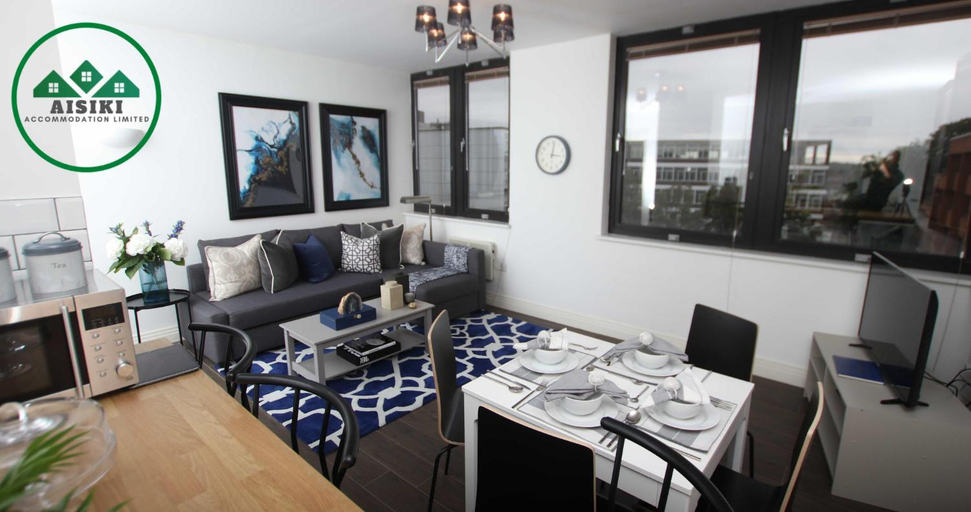 Food & Drinks, Upton Road Apartments, Hertfordshire