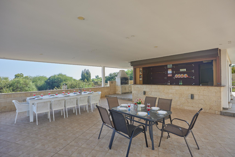 Food & Drinks, Protaras Holiday Villa Pa7