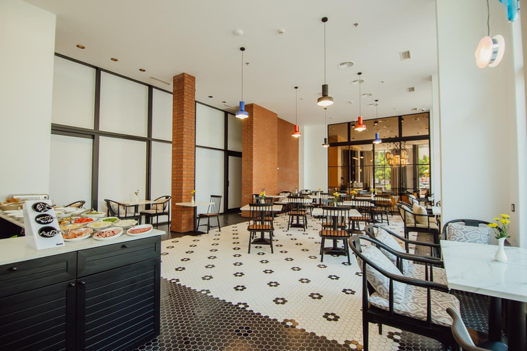 Food & Drinks 4, Graphic Hotel Batumi, Batumi