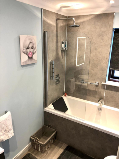 Bathroom 3, Room on the River, Aberdeenshire