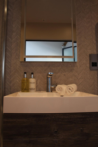 Bathroom 3, The Merchant's Yard, Derbyshire