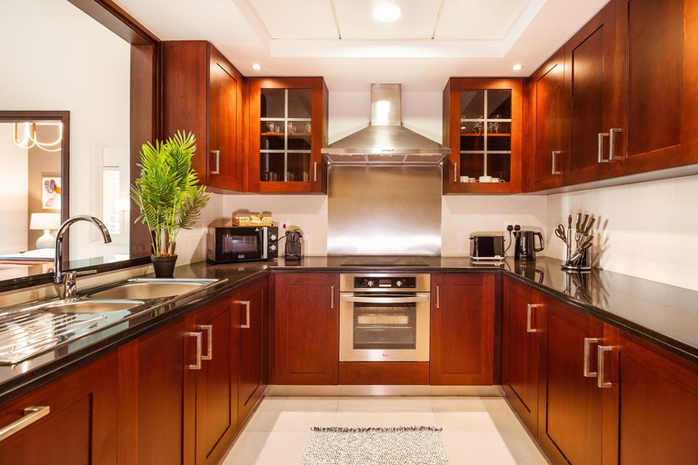 Others 5, Prime Retreats - 29 Emaar Boulevard Downtown Dubai, Dubai