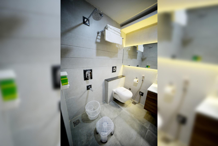 Bathroom 2, The RRA Hotel, Nathdawara, Rajsamand