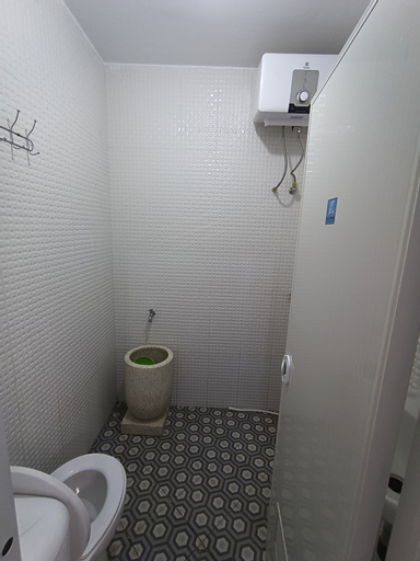 Bathroom 7