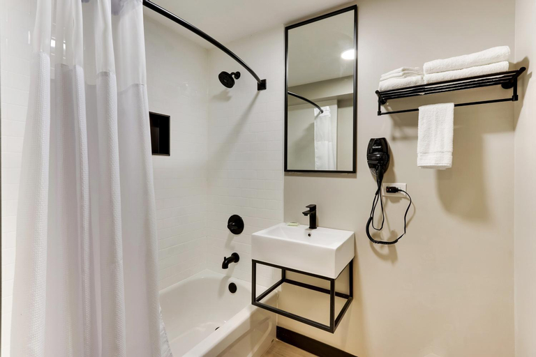 Bathroom 3