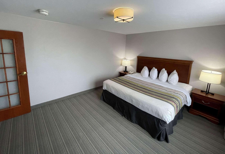 Bedroom 3, Country Inn & Suites by Radisson, Appleton North, WI, Outagamie