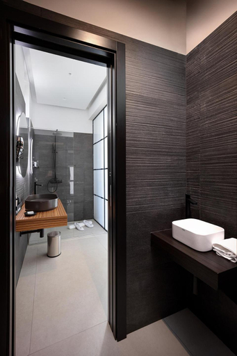 Bathroom 4, Poerio 25 Boutique Stay, Napoli