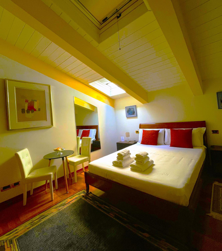 Bedroom 2, EGO' Hotel, Ferrara
