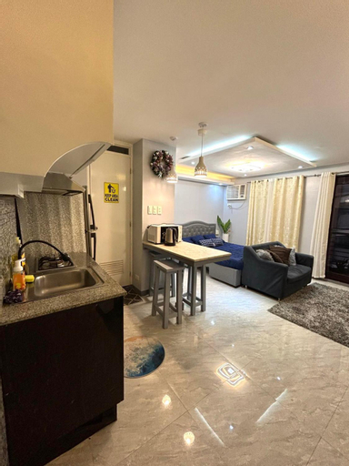 Dining Room 13