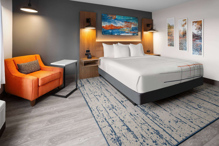 Bedroom 5, La Quinta Inn & Suites By Wyndham Williston/Burlington, Chittenden