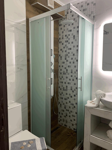Others 5, Polykratis Rooms, Thessaly